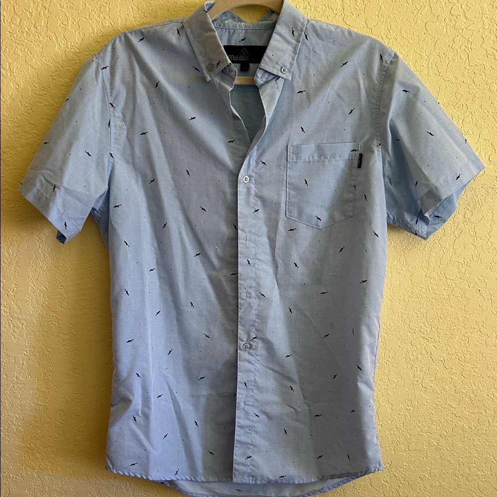 Light Blue Men's Shirt with Subtle Pattern